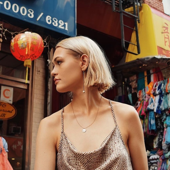 Meet your Posher, Halayna - Picture 1 of 4